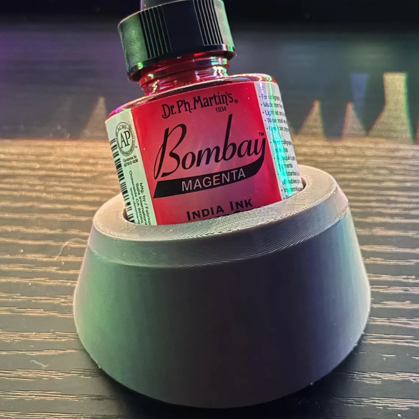 Angled Ink Jar Holder for Calligraphy & Dip Pens