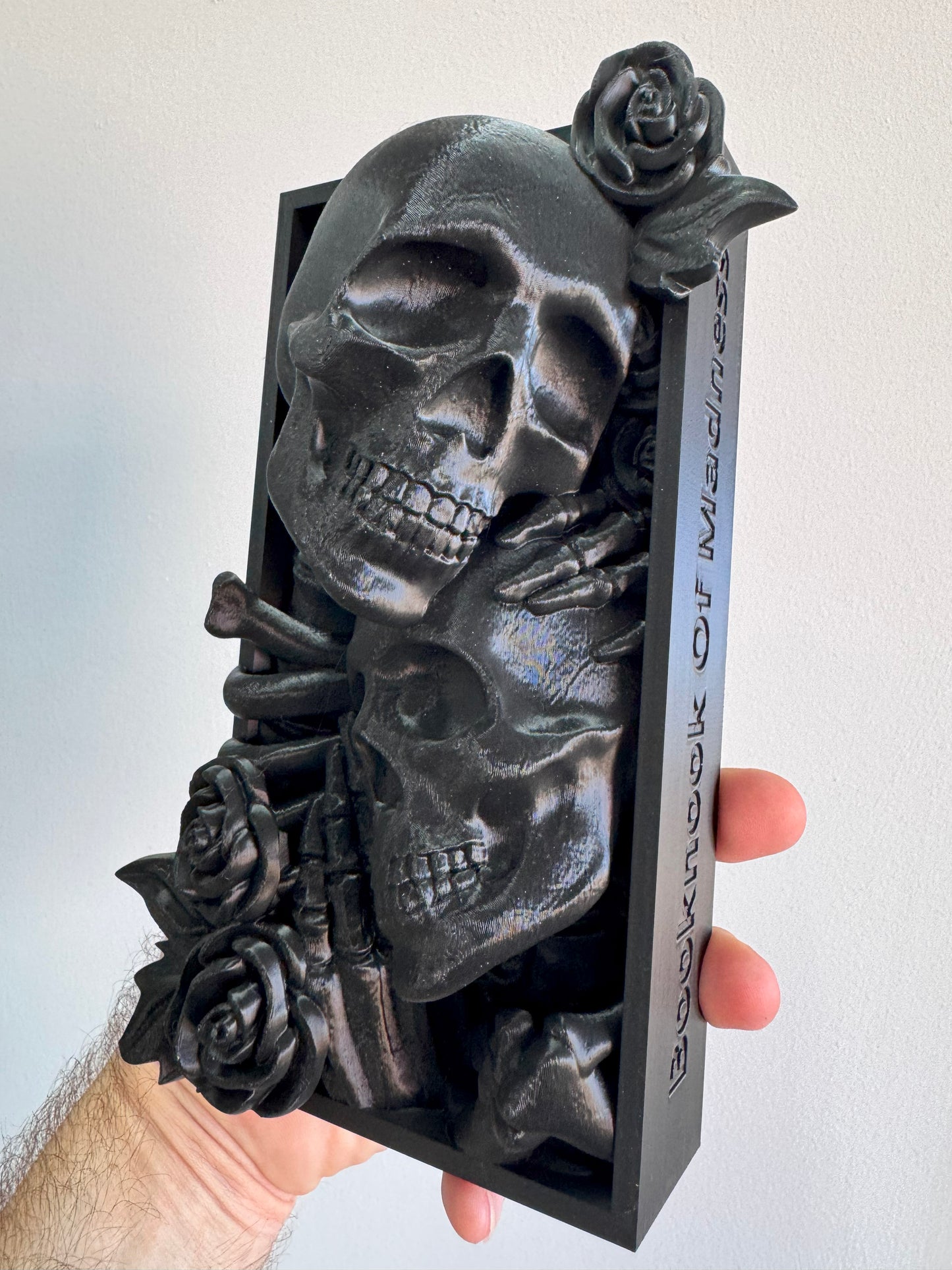 Skeleton Lovers Book Nook